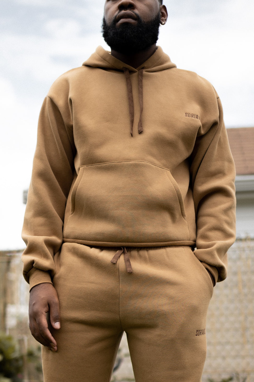 CLASSIC LOGO HOODIE